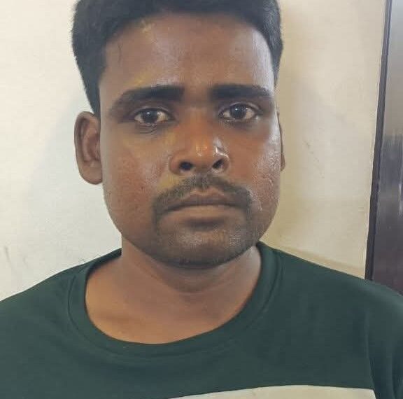 ചാലക്കുടിയിൽ മൊബൈൽ മോഷ്ടാവ് പിടിയിൽ