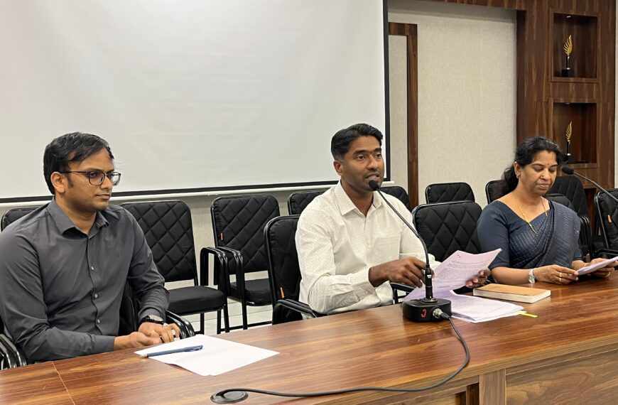 മഴക്കാല മുന്നൊരുക്കം: കളക്ടറുടെ അധ്യക്ഷതയില്‍ അവലോകന യോഗം ചേര്‍ന്നു