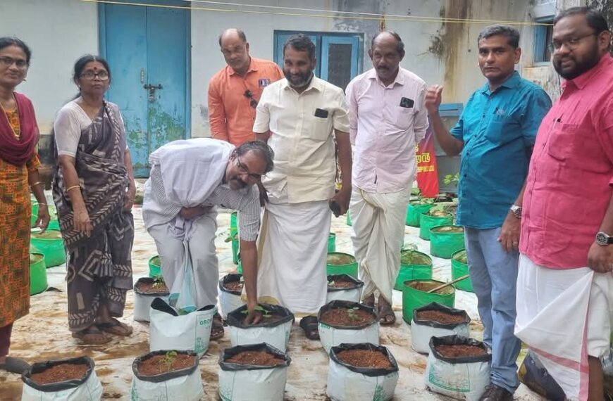 പാർട്ടി ഓഫീസ് അങ്കണത്തിൽ ജില്ലാ സമ്മേളനത്തിന് വിഷരഹിത പച്ചക്കറി കൃഷി ആരംഭിച്ച് സിപിഐ