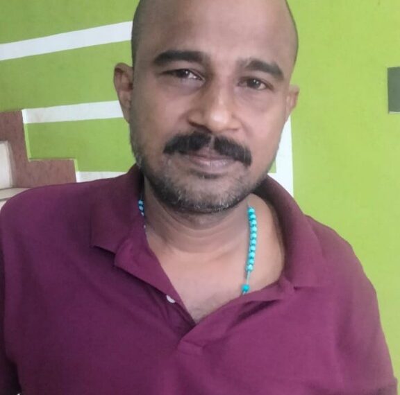 വെറ്റിലപ്പാറ്റ ഫാമിലി ഹെൽത്ത് സെന്ററിലെ ജീവനക്കാരുടെ ഔദ്ദ്യോഗിക കൃത്യനിർവഹണം തടസപ്പെടുത്തിയ കേസിലെ പ്രതി അറസ്റ്റിൽ